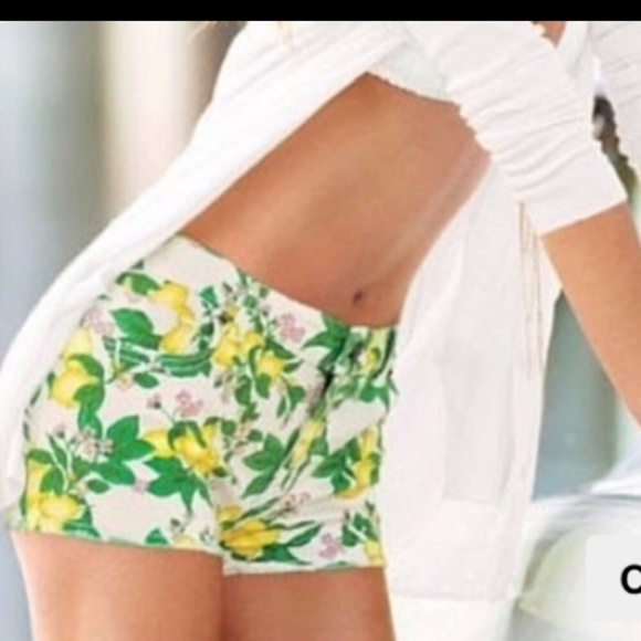 Victoria's Secret Pants - 4/$25   Victoria's Secret Boyfriend Shorts